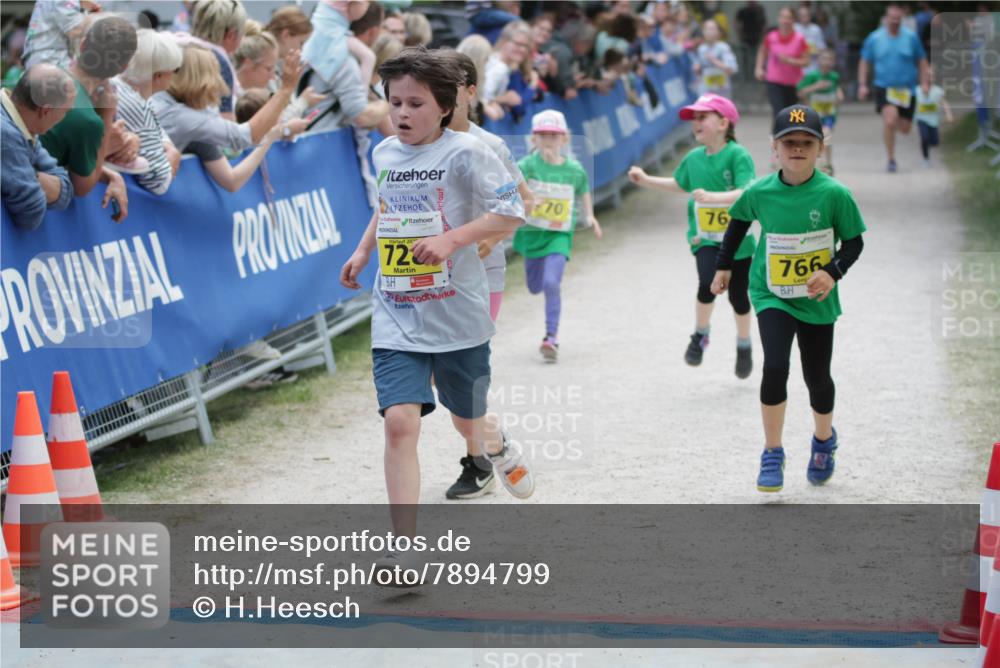 17.05.2025 - Störlauf H.Heesch http://msf.ph/oto/7894799 17.05.2025 14:15:03 Ziel 20, 72, 70, 76, 766 meine-sportfotos.de
