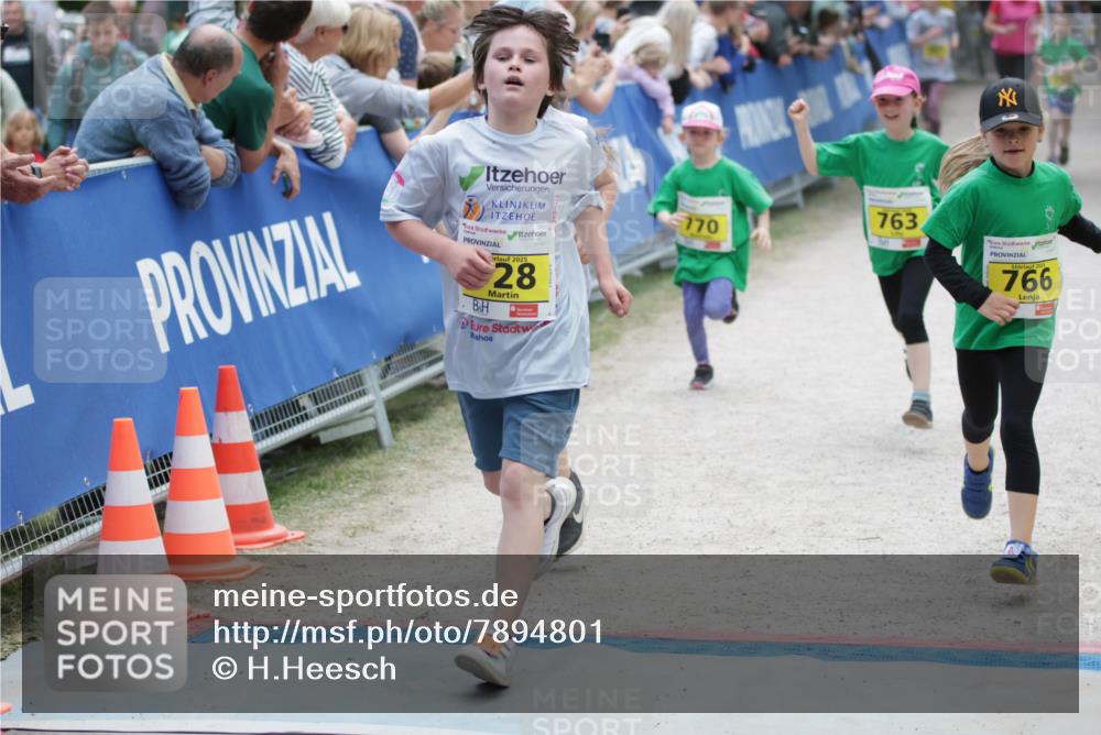 17.05.2025 - Störlauf H.Heesch http://msf.ph/oto/7894801 17.05.2025 14:15:04 Ziel 2025, 28, 770, 763, 2025, 766 meine-sportfotos.de