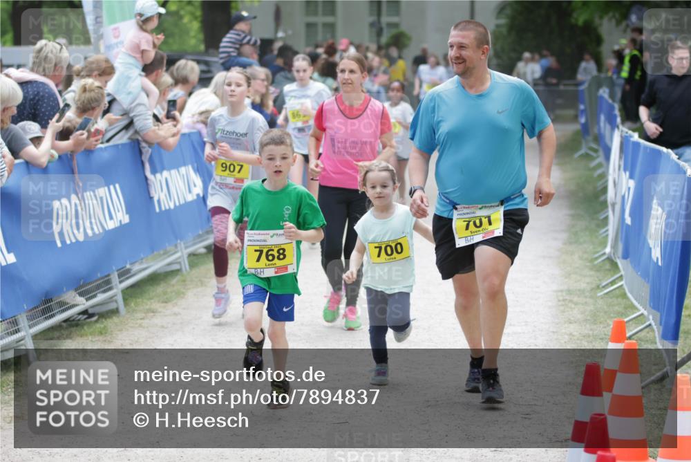 17.05.2025 - Störlauf H.Heesch http://msf.ph/oto/7894837 17.05.2025 14:15:10 Ziel 907, 2025, 768, 700, 701 meine-sportfotos.de