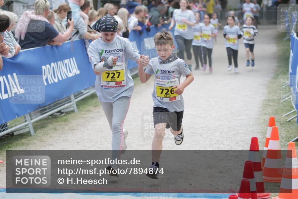 17.05.2025 - Störlauf H.Heesch http://msf.ph/oto/7894874 17.05.2025 14:15:15 Ziel 2025, 727, 8, 2025, 726 meine-sportfotos.de