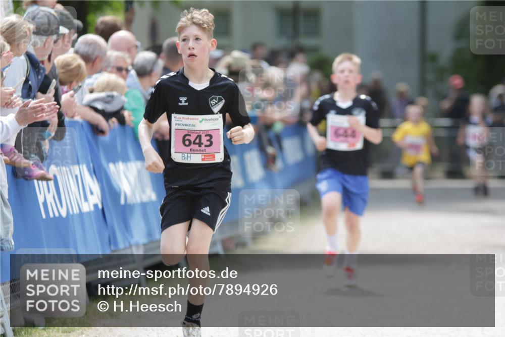 17.05.2025 - Störlauf H.Heesch http://msf.ph/oto/7894926 17.05.2025 13:55:35 Ziel 2025, 643, 644 meine-sportfotos.de