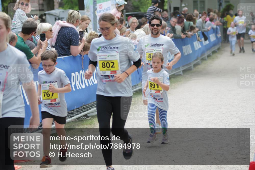 17.05.2025 - Störlauf H.Heesch http://msf.ph/oto/7894978 17.05.2025 14:15:32 Ziel 767, 802, 8, 891 meine-sportfotos.de