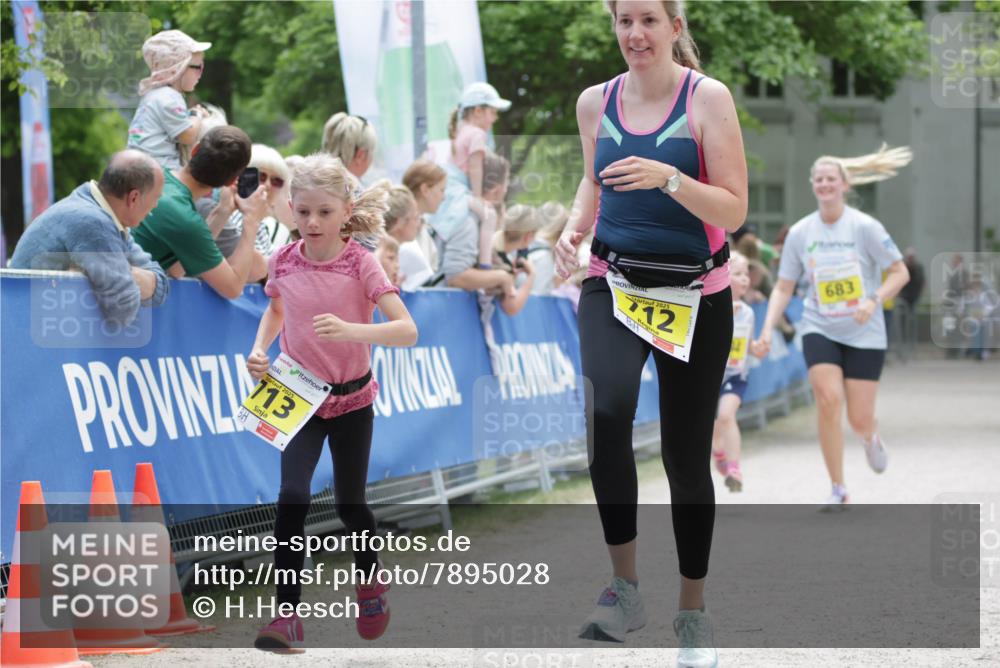 17.05.2025 - Störlauf H.Heesch http://msf.ph/oto/7895028 17.05.2025 14:15:50 Ziel 2025, 713, 2025, 12, 683 meine-sportfotos.de