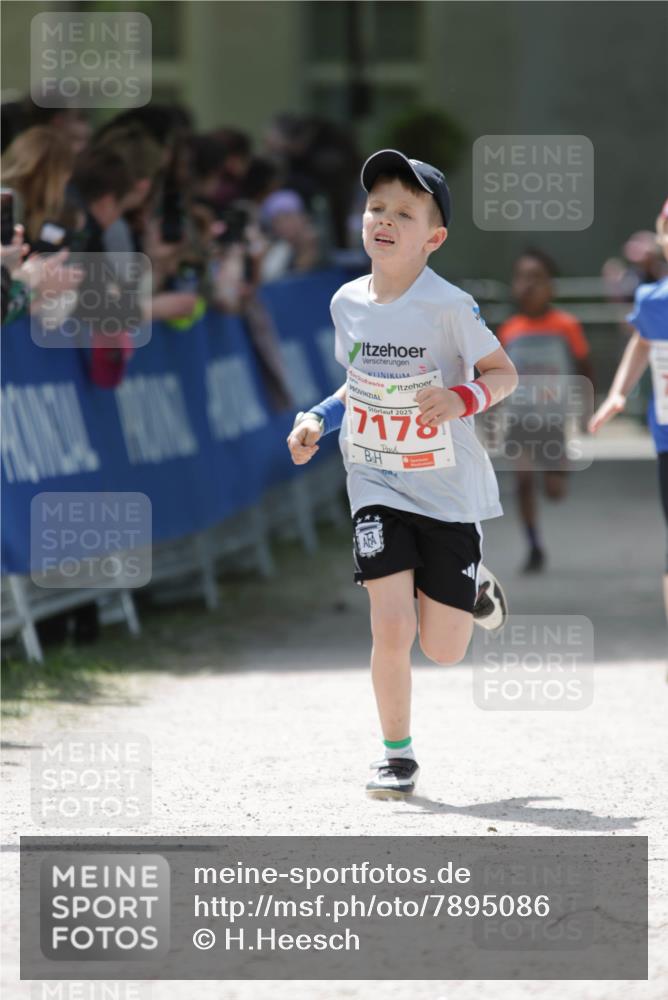 17.05.2025 - Störlauf H.Heesch http://msf.ph/oto/7895086 17.05.2025 13:01:40 Ziel 2025, 7178 meine-sportfotos.de