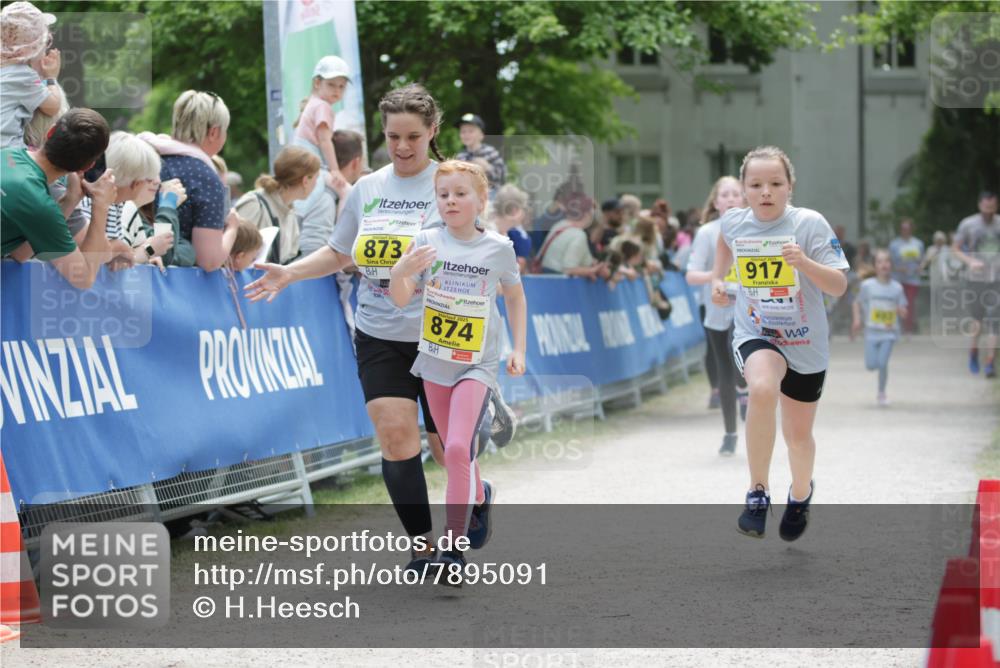 17.05.2025 - Störlauf H.Heesch http://msf.ph/oto/7895091 17.05.2025 14:16:06 Ziel 873, 2025, 874, 917 meine-sportfotos.de