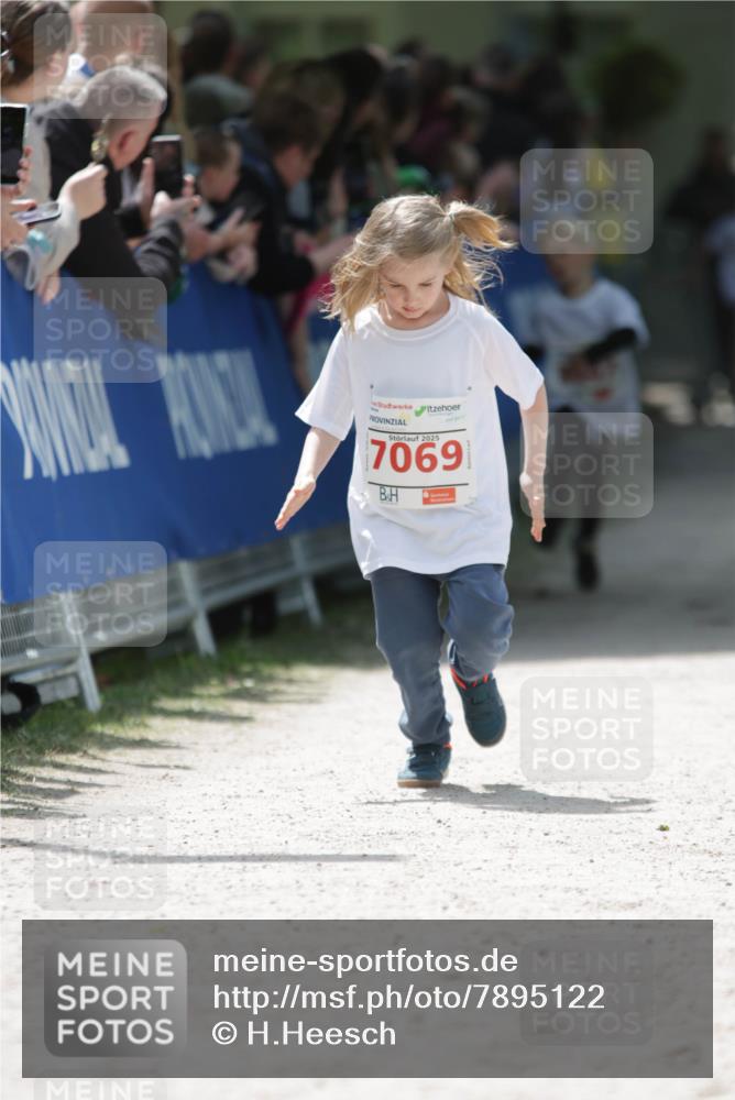 17.05.2025 - Störlauf H.Heesch http://msf.ph/oto/7895122 17.05.2025 13:01:56 Ziel 2025, 7069 meine-sportfotos.de