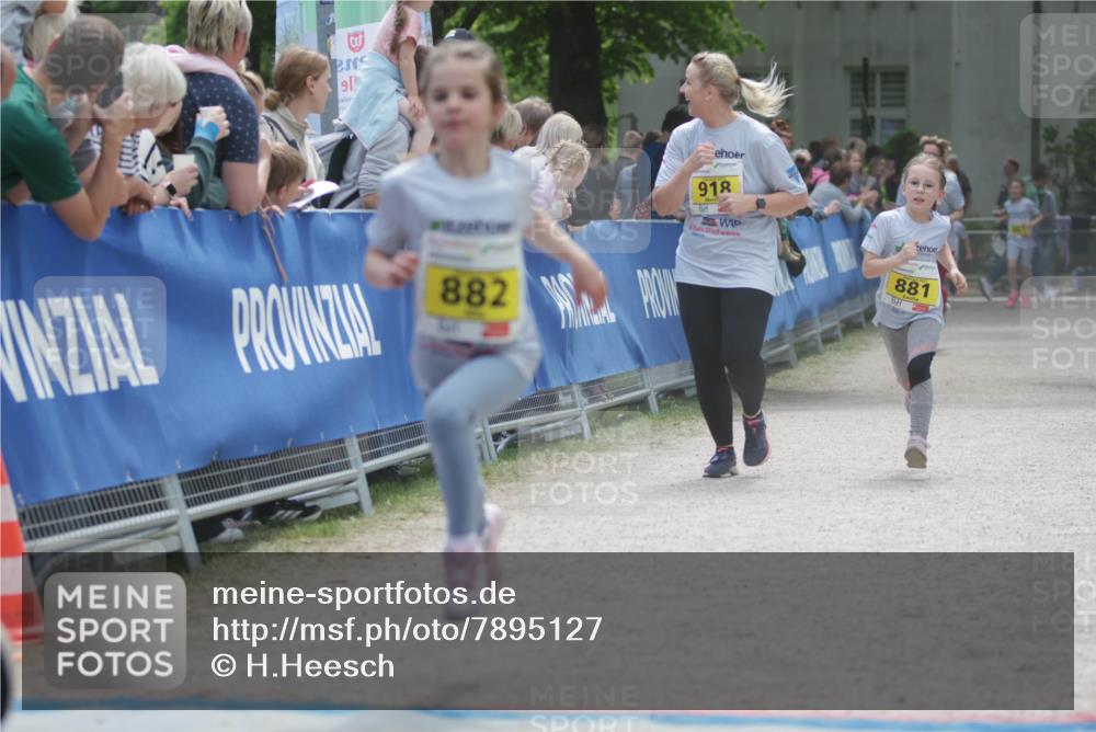 17.05.2025 - Störlauf H.Heesch http://msf.ph/oto/7895127 17.05.2025 14:16:10 Ziel 91, 882, 918, 881 meine-sportfotos.de