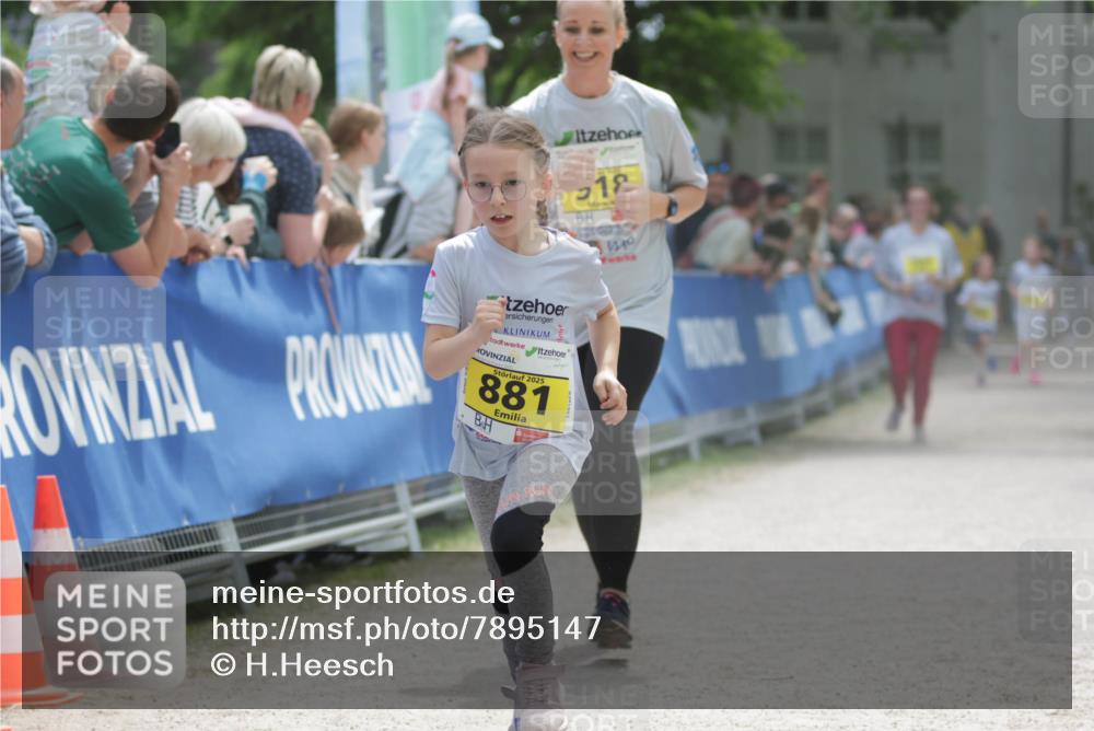 17.05.2025 - Störlauf H.Heesch http://msf.ph/oto/7895147 17.05.2025 14:16:12 Ziel 2025, 881, 12, 1240 meine-sportfotos.de