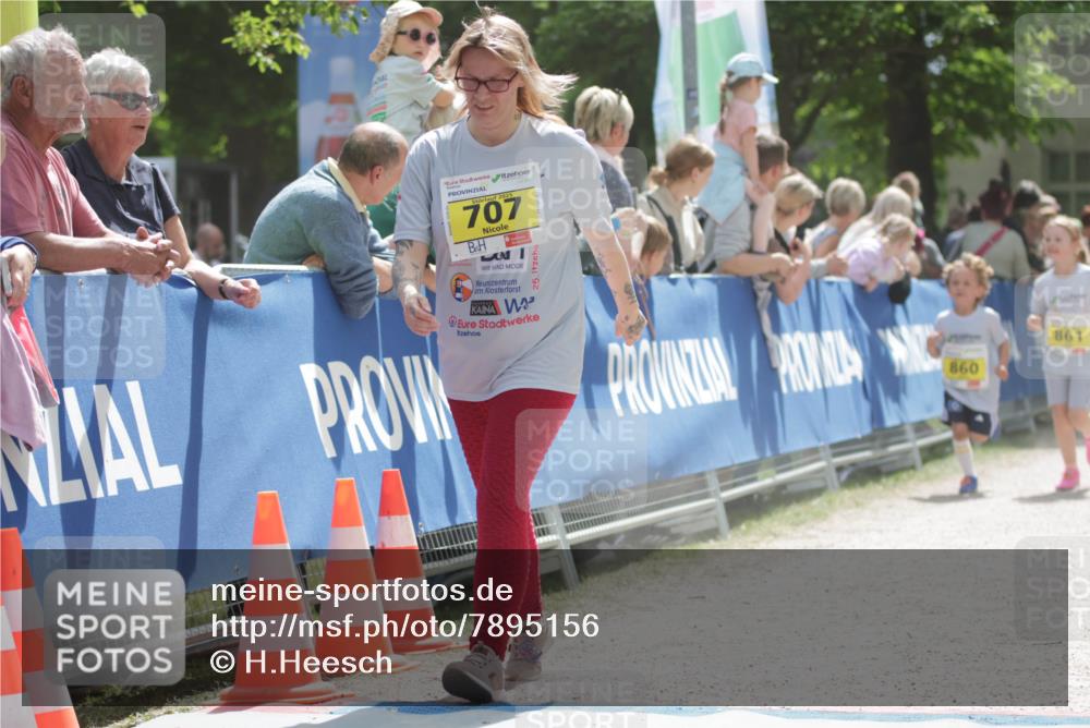 17.05.2025 - Störlauf H.Heesch http://msf.ph/oto/7895156 17.05.2025 14:16:20 Ziel 2025, 707, 860, 861 meine-sportfotos.de