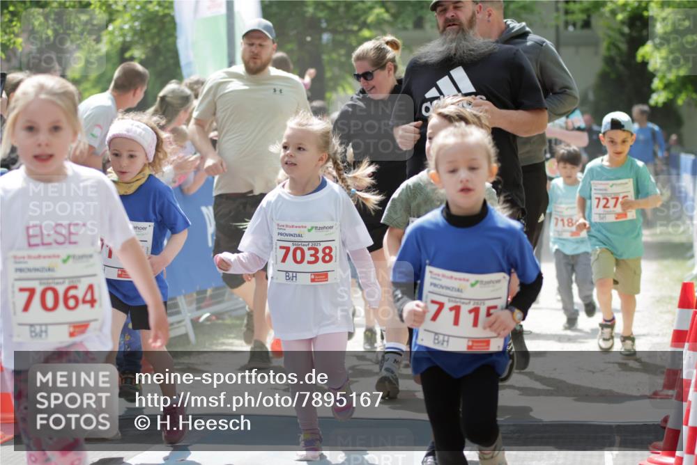 17.05.2025 - Störlauf H.Heesch http://msf.ph/oto/7895167 17.05.2025 13:02:13 Ziel 2025, 7038, 7064, 7115, 718, 727 meine-sportfotos.de