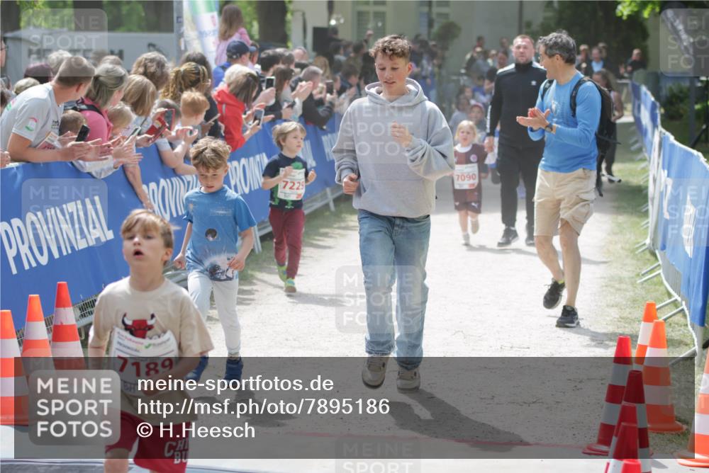 17.05.2025 - Störlauf H.Heesch http://msf.ph/oto/7895186 17.05.2025 13:02:19 Ziel 82, 7189, 7090, 7229 meine-sportfotos.de