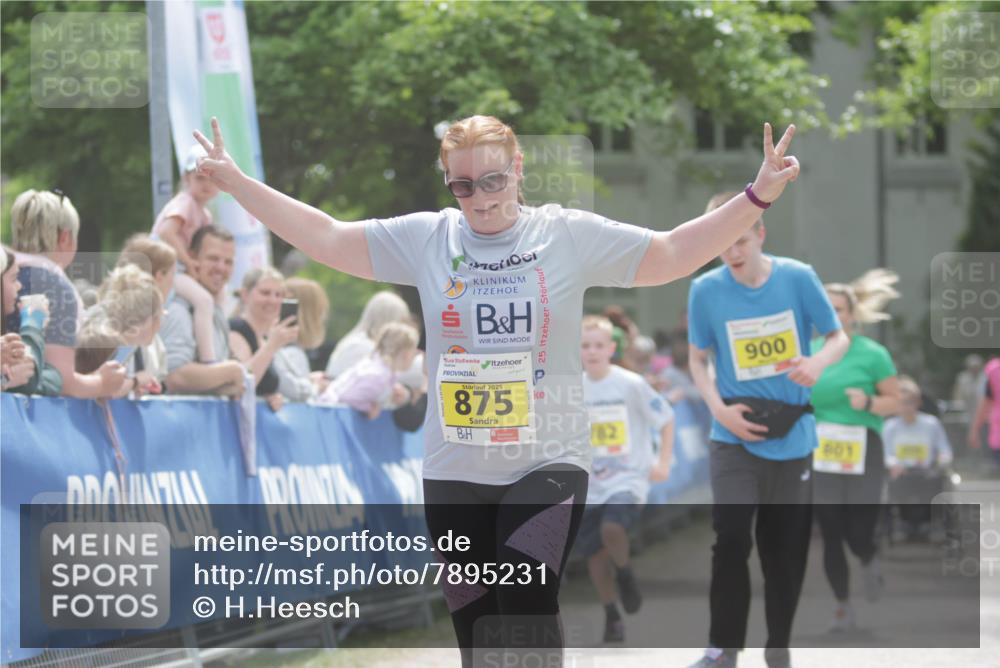 17.05.2025 - Störlauf H.Heesch http://msf.ph/oto/7895231 17.05.2025 14:16:53 Ziel 25, 2025, 875, 900, 601 meine-sportfotos.de