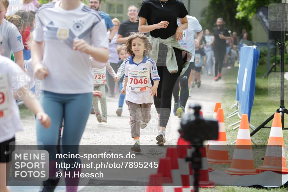 17.05.2025 - Störlauf H.Heesch http://msf.ph/oto/7895245 17.05.2025 13:02:37 Ziel 726, 2025, 7046 meine-sportfotos.de