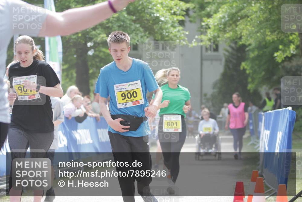 17.05.2025 - Störlauf H.Heesch http://msf.ph/oto/7895246 17.05.2025 14:16:55 Ziel 90, 2025, 900, 801 meine-sportfotos.de