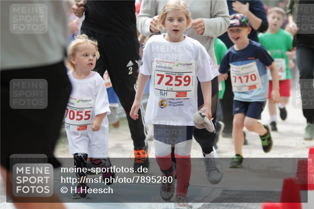 17.05.2025 - Störlauf H.Heesch http://msf.ph/oto/7895280 17.05.2025 13:02:46 Ziel 2025, 70551, 2, 2025, 7259, 7170 meine-sportfotos.de