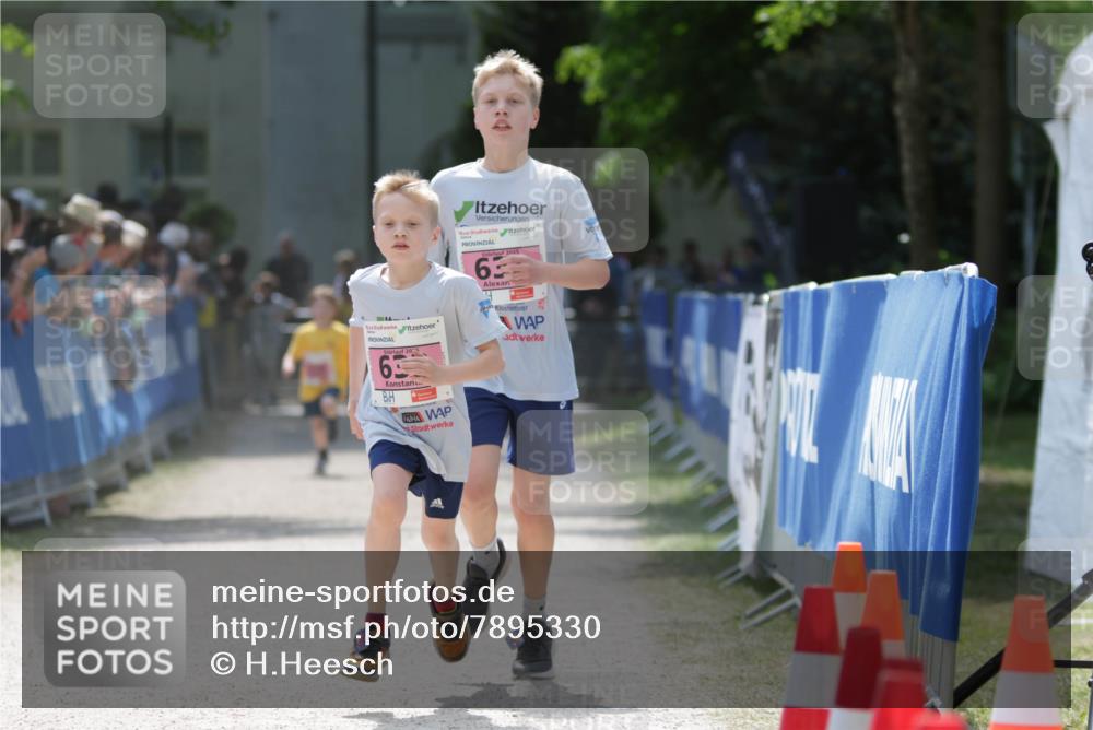 17.05.2025 - Störlauf H.Heesch http://msf.ph/oto/7895330 17.05.2025 13:56:34 Ziel 63, 20, 6 meine-sportfotos.de
