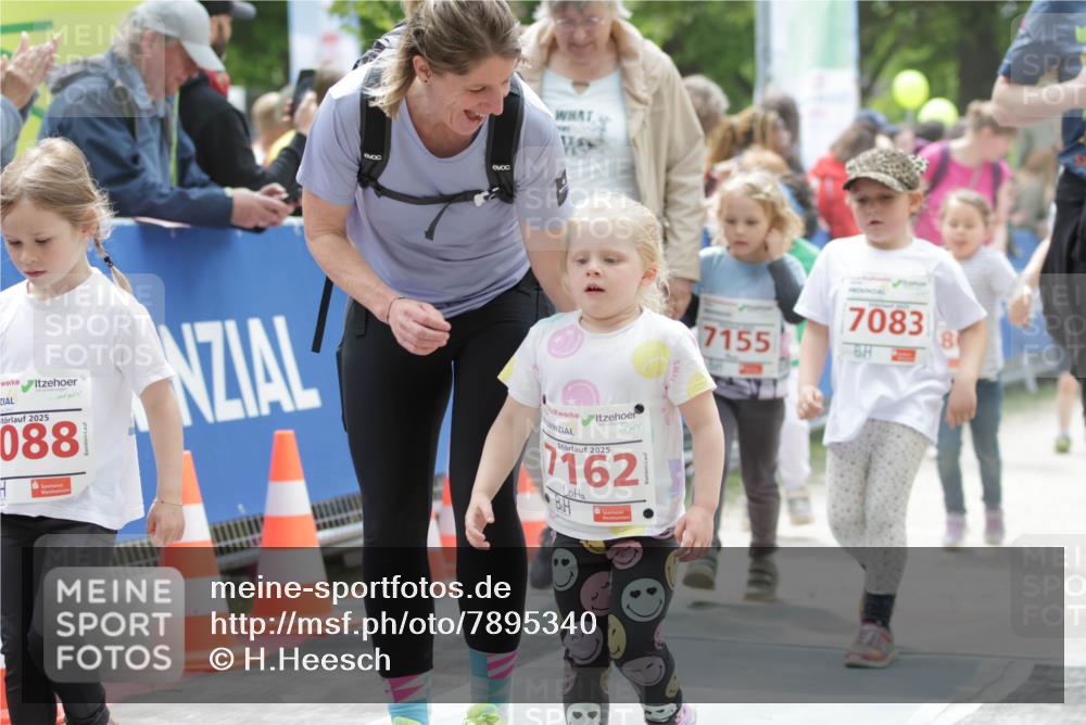 17.05.2025 - Störlauf H.Heesch http://msf.ph/oto/7895340 17.05.2025 13:03:04 Ziel 2025, 088, 2025, 162, 7083, 8, 7155 meine-sportfotos.de