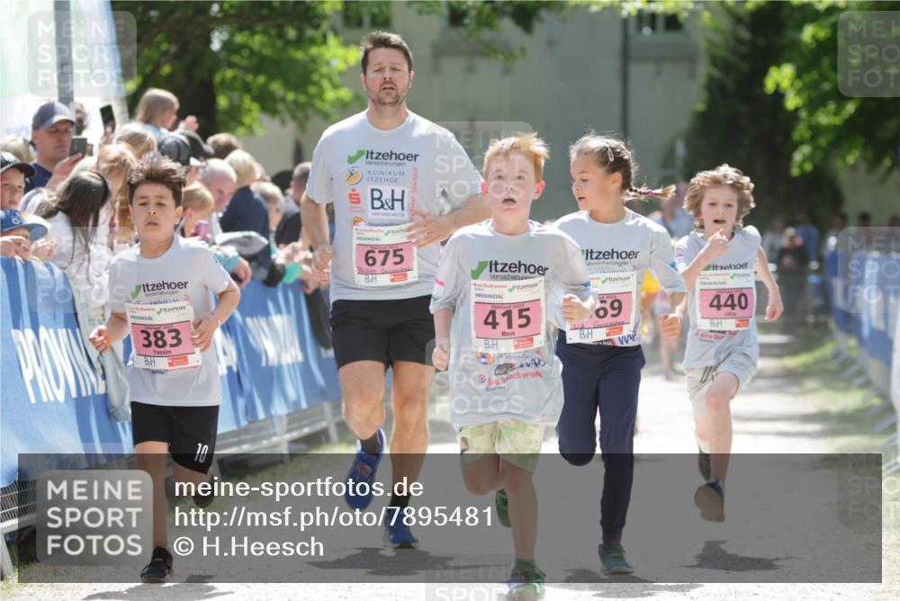 17.05.2025 - Störlauf H.Heesch http://msf.ph/oto/7895481 17.05.2025 13:56:59 Ziel 383, 2025, 675, 2025, 415, 69, 440, 10 meine-sportfotos.de