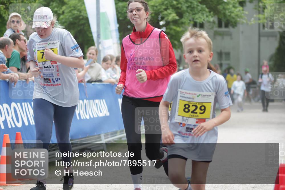 17.05.2025 - Störlauf H.Heesch http://msf.ph/oto/7895517 17.05.2025 14:17:18 Ziel 7, 100, 2025, 829 meine-sportfotos.de