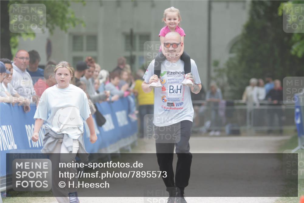17.05.2025 - Störlauf H.Heesch http://msf.ph/oto/7895573 17.05.2025 14:17:25 Ziel  meine-sportfotos.de
