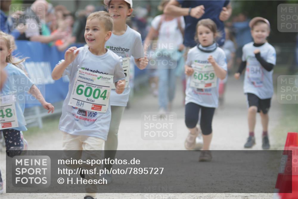 17.05.2025 - Störlauf H.Heesch http://msf.ph/oto/7895727 17.05.2025 13:17:28 Ziel 025, 48, 2025, 6004, 300, 6059 meine-sportfotos.de