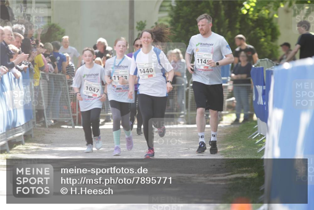 17.05.2025 - Störlauf H.Heesch http://msf.ph/oto/7895771 17.05.2025 14:48:36 Ziel 1047, 113, 1440, 114, 18, 87 meine-sportfotos.de