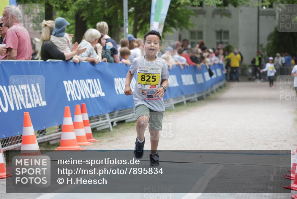 17.05.2025 - Störlauf H.Heesch http://msf.ph/oto/7895834 17.05.2025 14:18:26 Ziel 825 meine-sportfotos.de