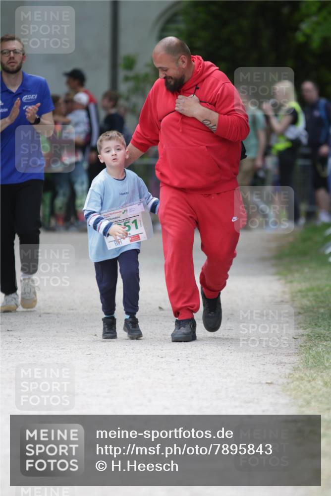 17.05.2025 - Störlauf H.Heesch http://msf.ph/oto/7895843 17.05.2025 13:18:36 Ziel 2025, 51 meine-sportfotos.de