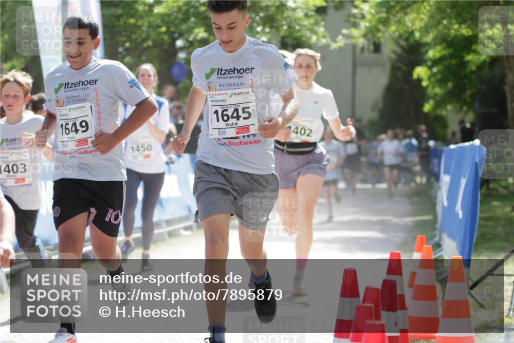 17.05.2025 - Störlauf H.Heesch http://msf.ph/oto/7895879 17.05.2025 14:48:53 Ziel 403, 1649, 1450, 2025, 1645, 10, 1402 meine-sportfotos.de