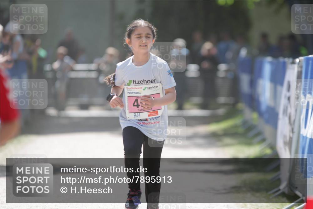 17.05.2025 - Störlauf H.Heesch http://msf.ph/oto/7895913 17.05.2025 13:57:51 Ziel  meine-sportfotos.de