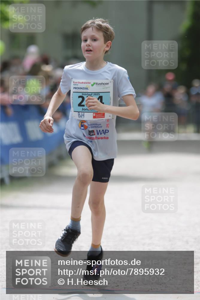 17.05.2025 - Störlauf H.Heesch http://msf.ph/oto/7895932 17.05.2025 13:39:30 Ziel 2025, 21 meine-sportfotos.de