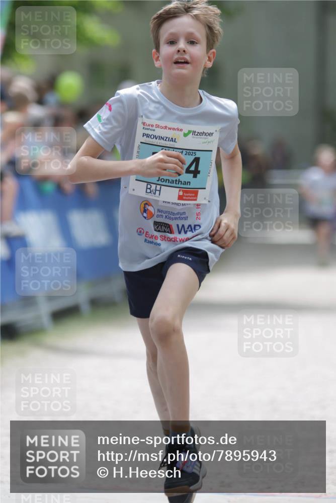 17.05.2025 - Störlauf H.Heesch http://msf.ph/oto/7895943 17.05.2025 13:39:30 Ziel 2025, 4, 2 meine-sportfotos.de