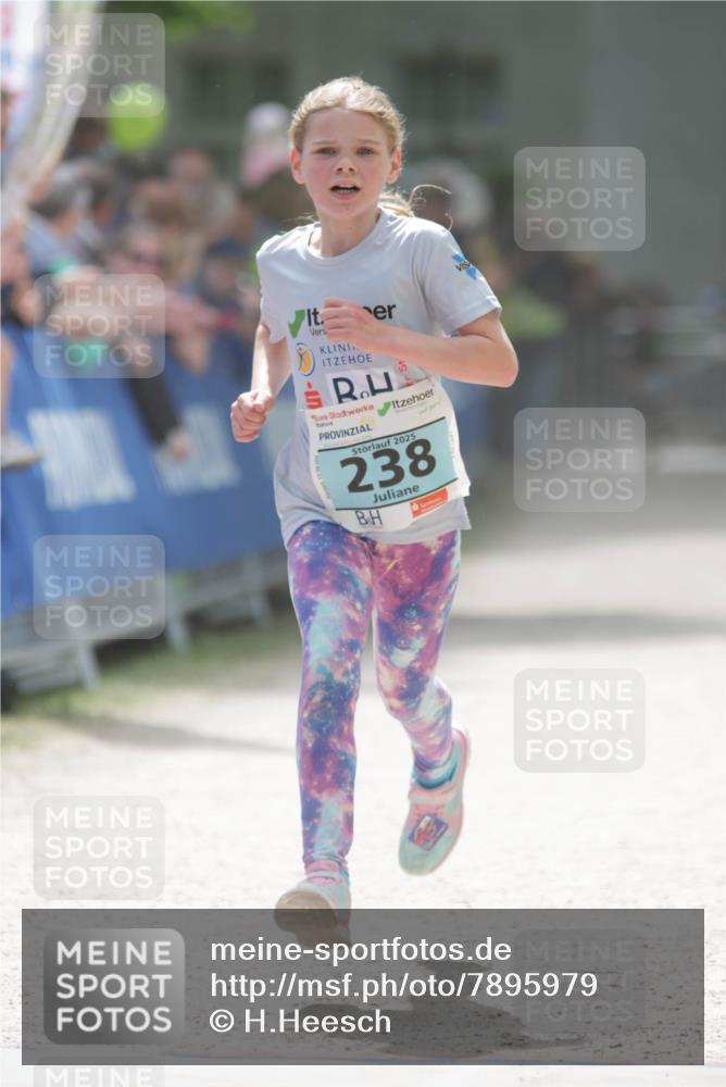17.05.2025 - Störlauf H.Heesch http://msf.ph/oto/7895979 17.05.2025 13:39:38 Ziel 2025, 238 meine-sportfotos.de