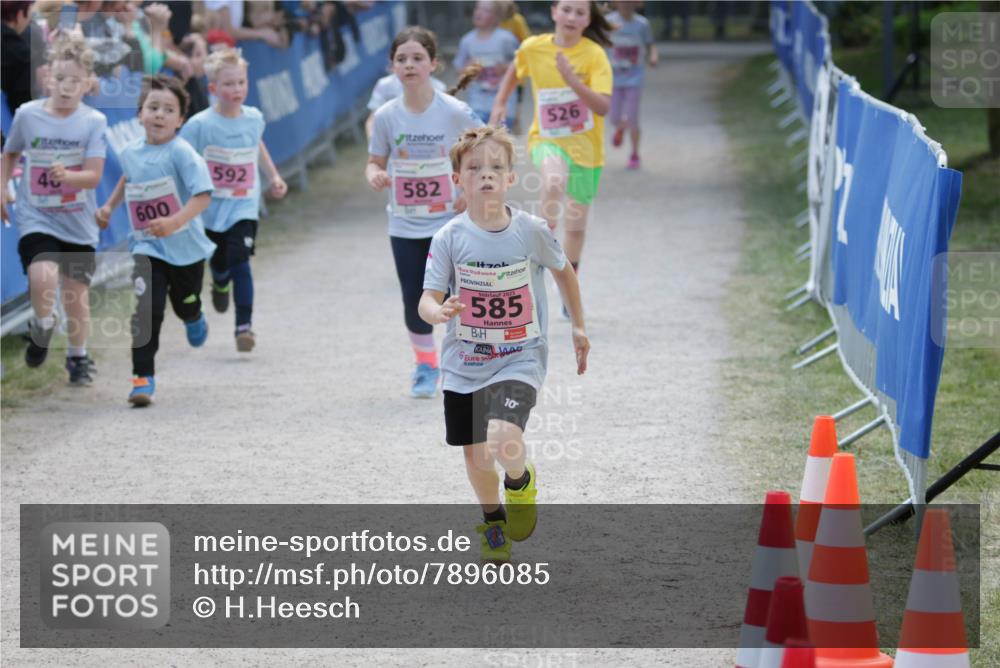 17.05.2025 - Störlauf H.Heesch http://msf.ph/oto/7896085 17.05.2025 13:59:01 Ziel 46, 600, 592, 582, 2025, 585, 10, 526 meine-sportfotos.de
