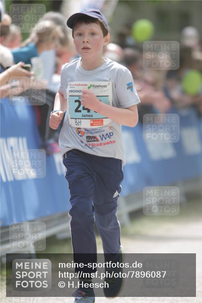 17.05.2025 - Störlauf H.Heesch http://msf.ph/oto/7896087 17.05.2025 13:40:04 Ziel 25 meine-sportfotos.de