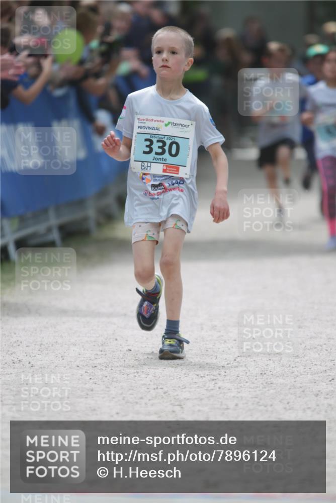 17.05.2025 - Störlauf H.Heesch http://msf.ph/oto/7896124 17.05.2025 13:40:20 Ziel 2025, 330, 1440 meine-sportfotos.de