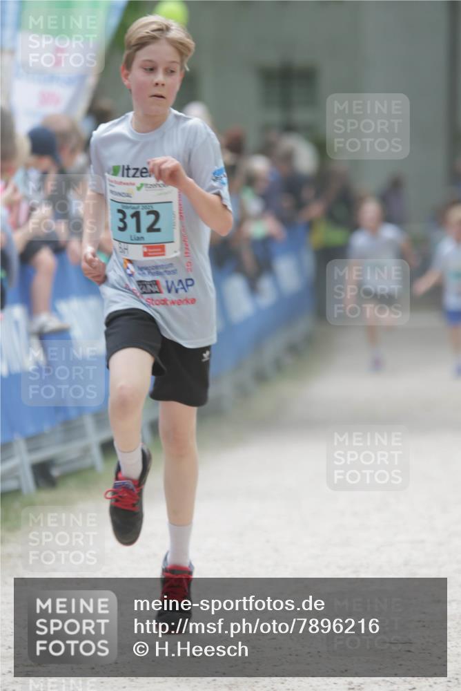17.05.2025 - Störlauf H.Heesch http://msf.ph/oto/7896216 17.05.2025 13:40:34 Ziel 2025, 312, 29 meine-sportfotos.de