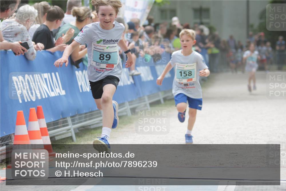 17.05.2025 - Störlauf H.Heesch http://msf.ph/oto/7896239 17.05.2025 13:40:39 Ziel 2025, 89, 158 meine-sportfotos.de