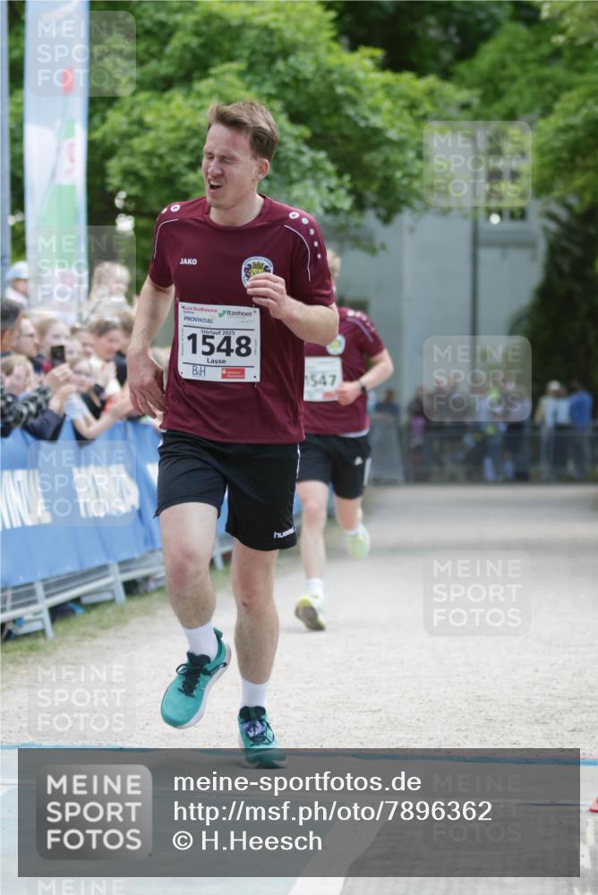 17.05.2025 - Störlauf H.Heesch http://msf.ph/oto/7896362 17.05.2025 14:36:24 Ziel 2025, 1548, 1547 meine-sportfotos.de