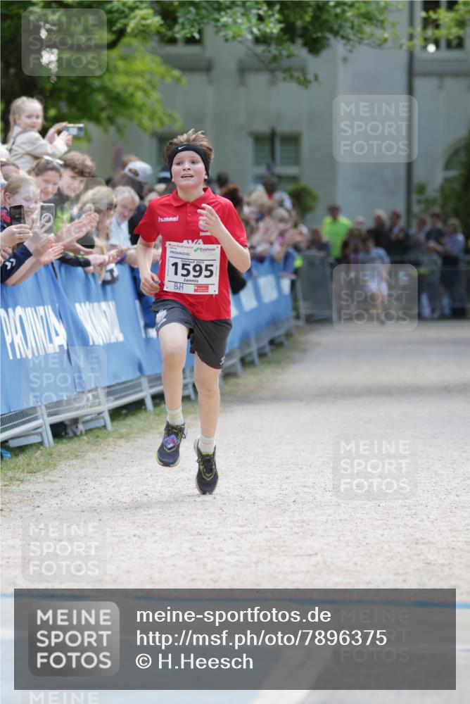 17.05.2025 - Störlauf H.Heesch http://msf.ph/oto/7896375 17.05.2025 14:37:33 Ziel 2025, 1595 meine-sportfotos.de