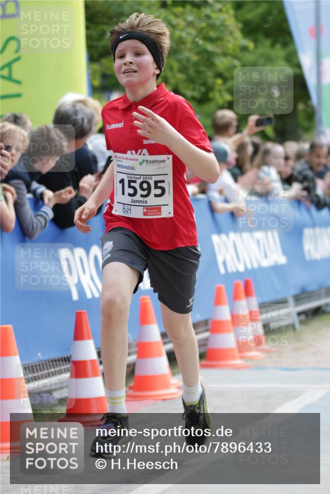 17.05.2025 - Störlauf H.Heesch http://msf.ph/oto/7896433 17.05.2025 14:37:35 Ziel 2025, 1595 meine-sportfotos.de
