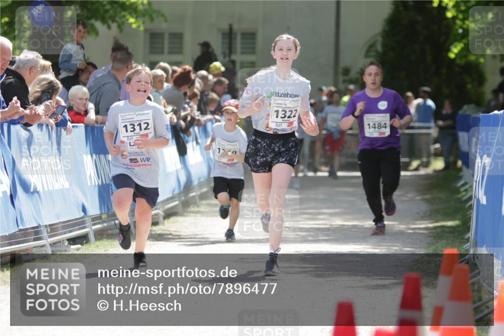 17.05.2025 - Störlauf H.Heesch http://msf.ph/oto/7896477 17.05.2025 14:50:31 Ziel 1312, 1322, 1484 meine-sportfotos.de