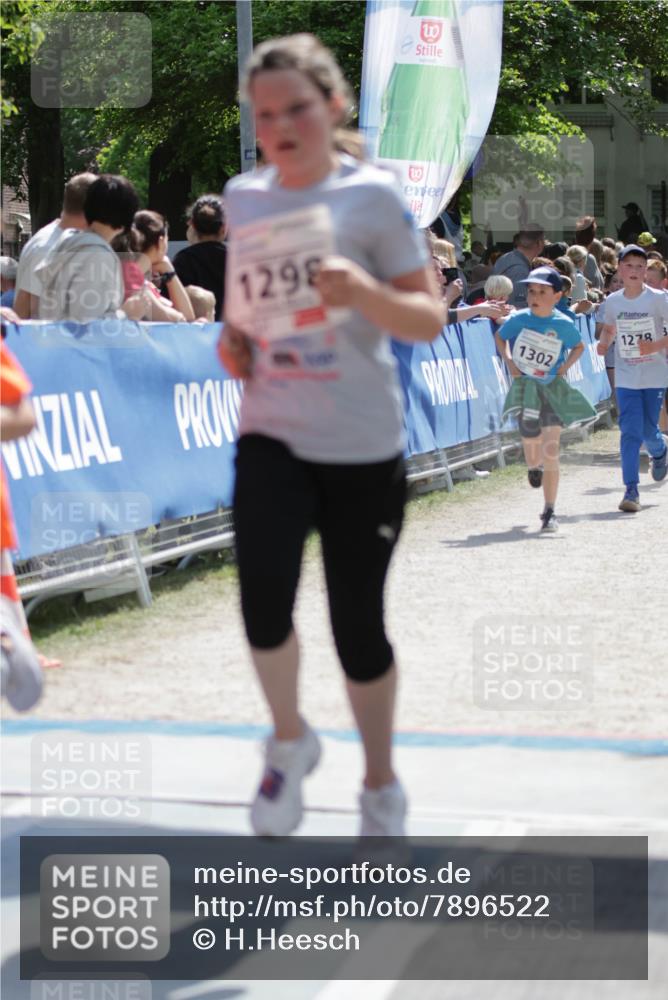 17.05.2025 - Störlauf H.Heesch http://msf.ph/oto/7896522 17.05.2025 14:50:40 Ziel 1298, 1302, 1278 meine-sportfotos.de