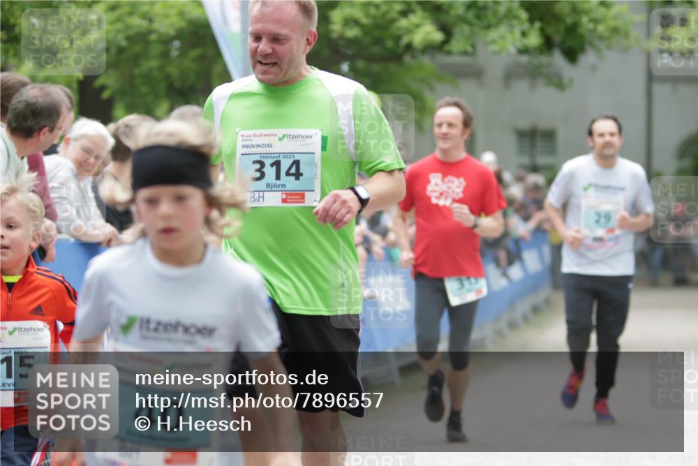 17.05.2025 - Störlauf H.Heesch http://msf.ph/oto/7896557 17.05.2025 13:41:35 Ziel 2025, 15, 40, 2025, 314, 317, 72 meine-sportfotos.de