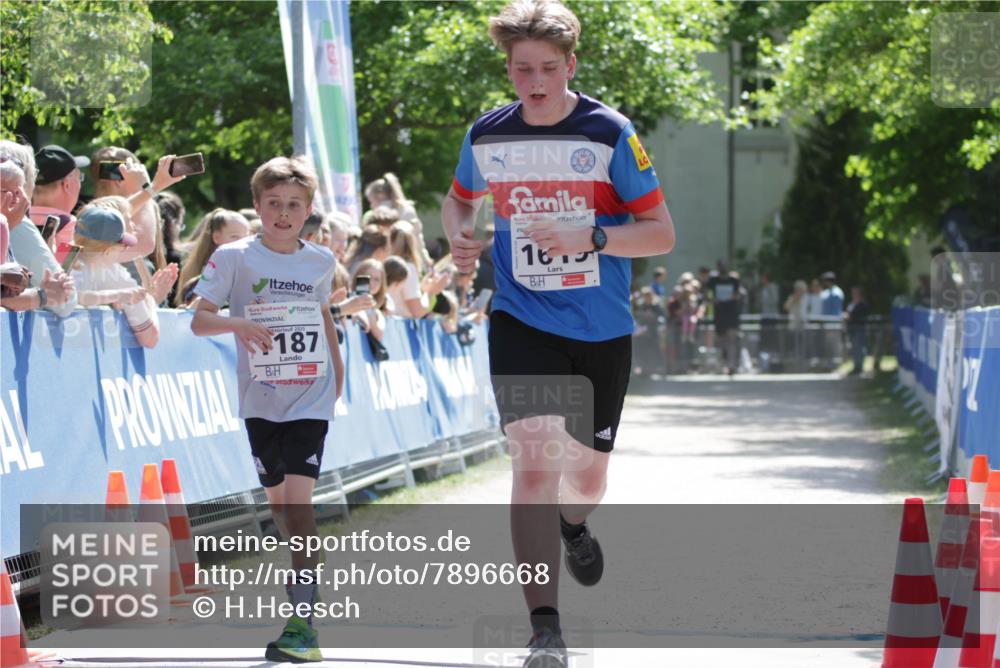 17.05.2025 - Störlauf H.Heesch http://msf.ph/oto/7896668 17.05.2025 14:38:48 Ziel 2025, 187, 165 meine-sportfotos.de