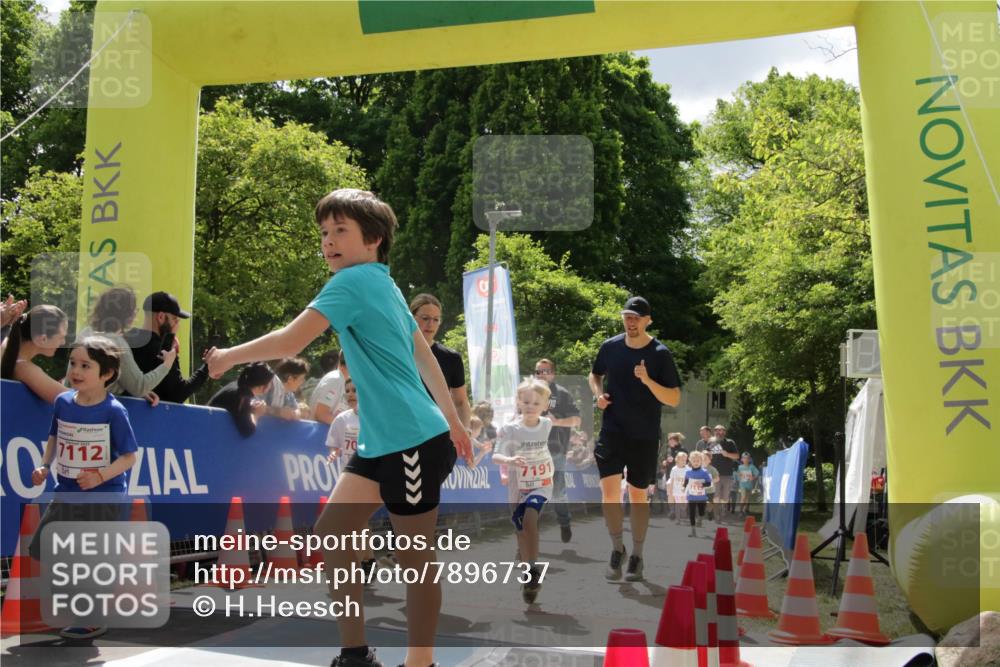 17.05.2025 - Störlauf H.Heesch http://msf.ph/oto/7896737 17.05.2025 13:02:06 Ziel 7112, 7191 meine-sportfotos.de