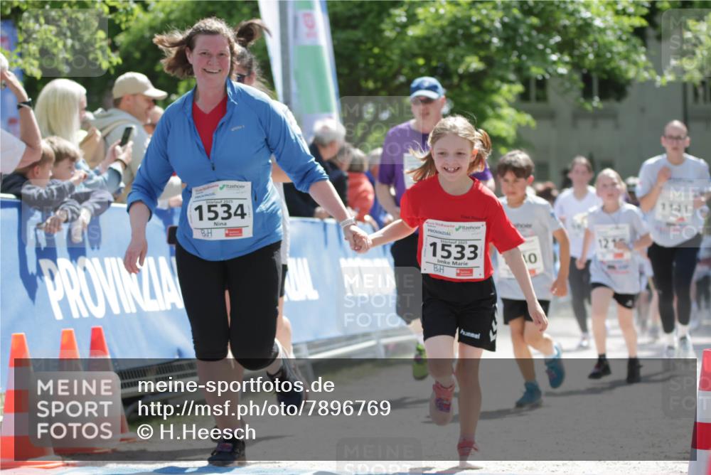 17.05.2025 - Störlauf H.Heesch http://msf.ph/oto/7896769 17.05.2025 14:51:27 Ziel 2025, 1534, 12, 1, 2025, 1533, 10, 1141 meine-sportfotos.de