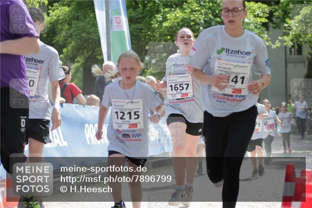 17.05.2025 - Störlauf H.Heesch http://msf.ph/oto/7896799 17.05.2025 14:51:30 Ziel 1844, 2025, 1657, 41, 1215, 385 meine-sportfotos.de