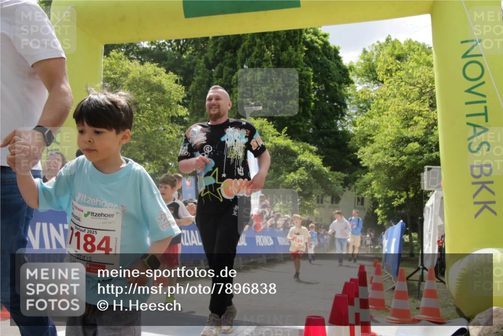 17.05.2025 - Störlauf H.Heesch http://msf.ph/oto/7896838 17.05.2025 13:02:15 Ziel 2025, 184, 105, 17, 89 meine-sportfotos.de