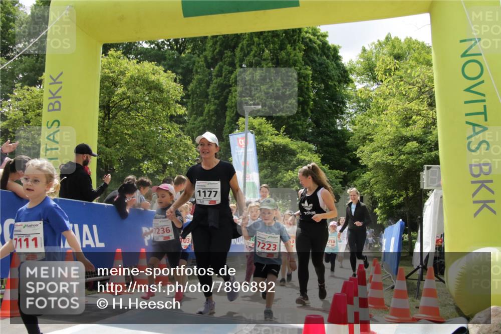 17.05.2025 - Störlauf H.Heesch http://msf.ph/oto/7896892 17.05.2025 13:02:24 Ziel 111, 236, 1177, 7223 meine-sportfotos.de